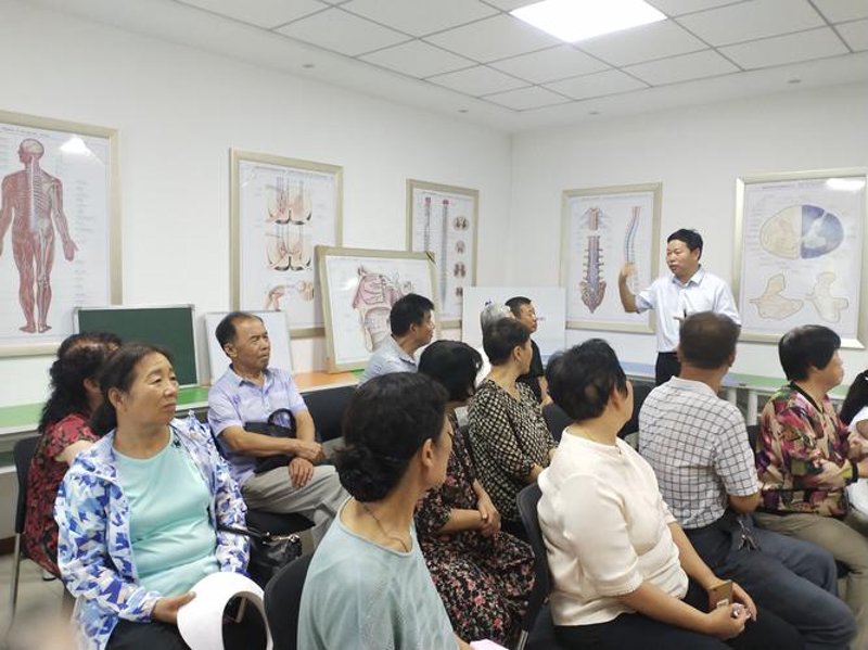 腰椎病的应对策略:从日常习惯到专业治疗